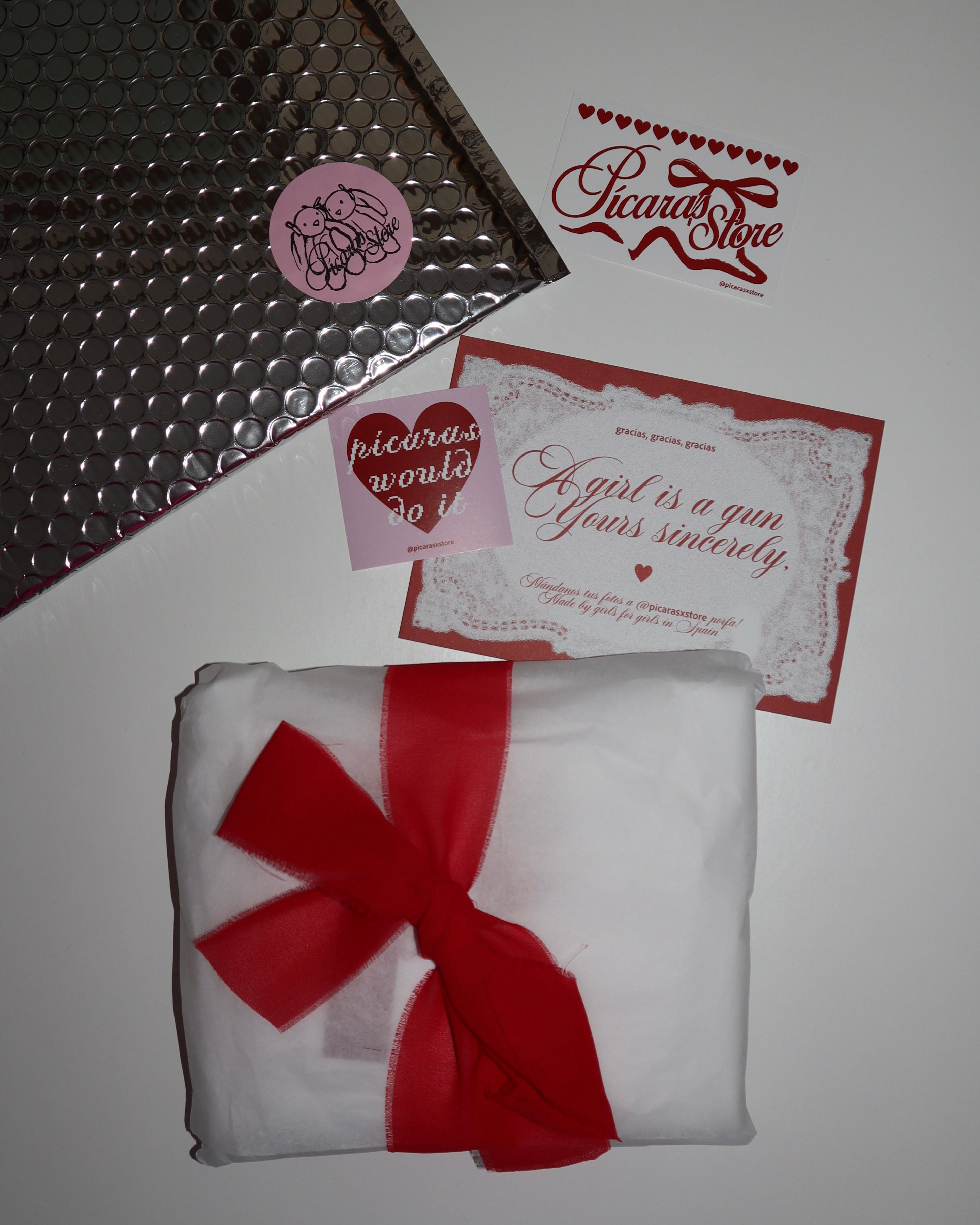 Pícaras Heart Baby Tee