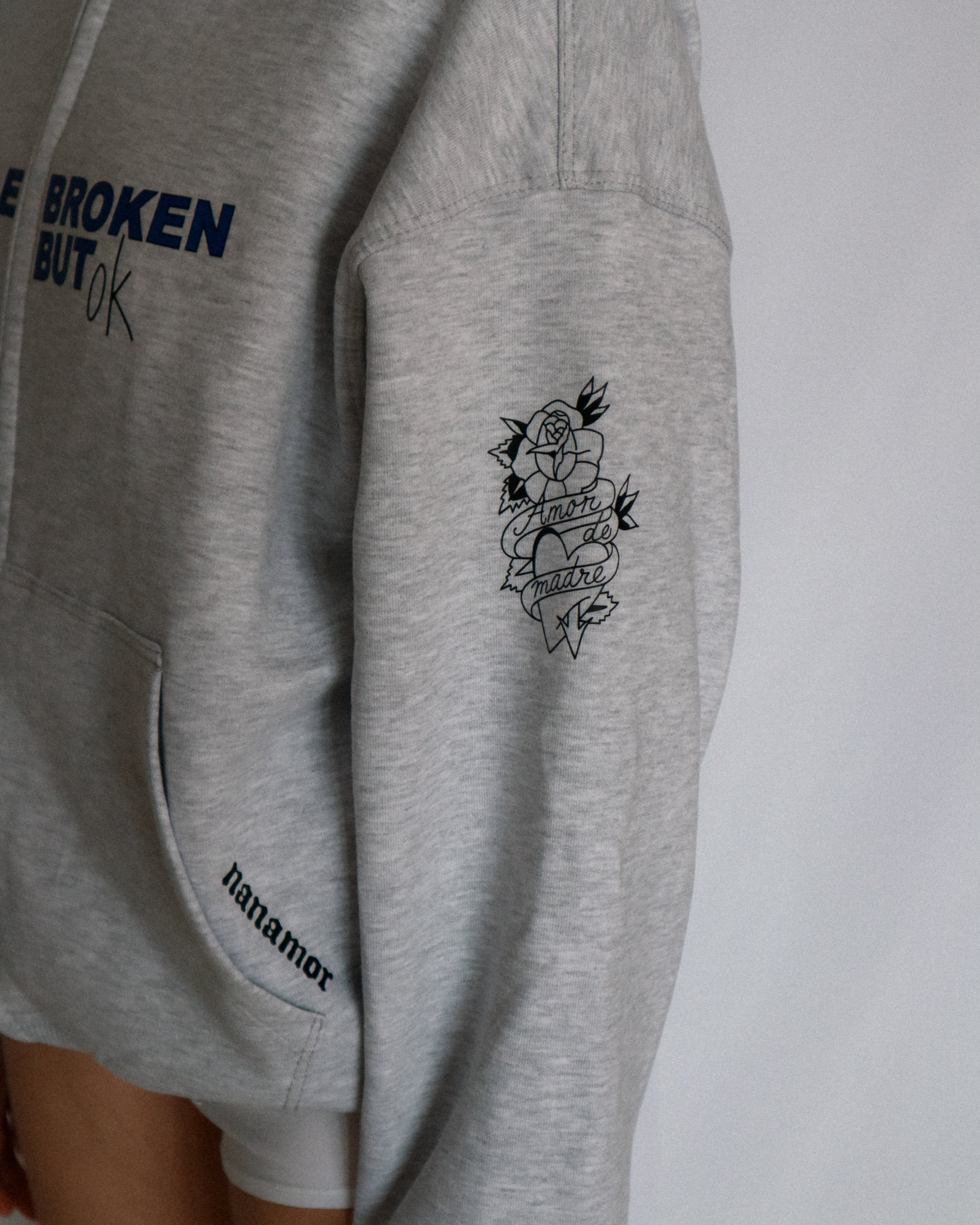 A Little Broken Sudadera